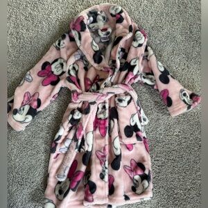 Disney Minnie Mouse Fuzzy Robe Toddler Size 3T